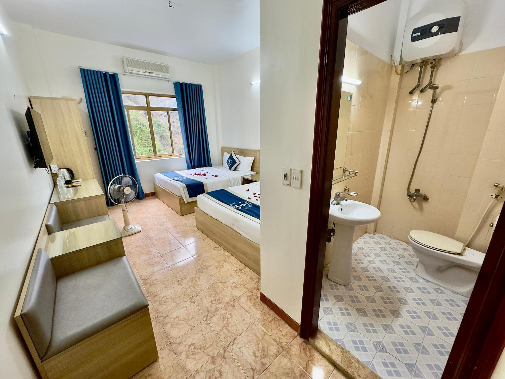 Cat Ba Plaza Hotel Dong Khe Sau Eksteriør billede