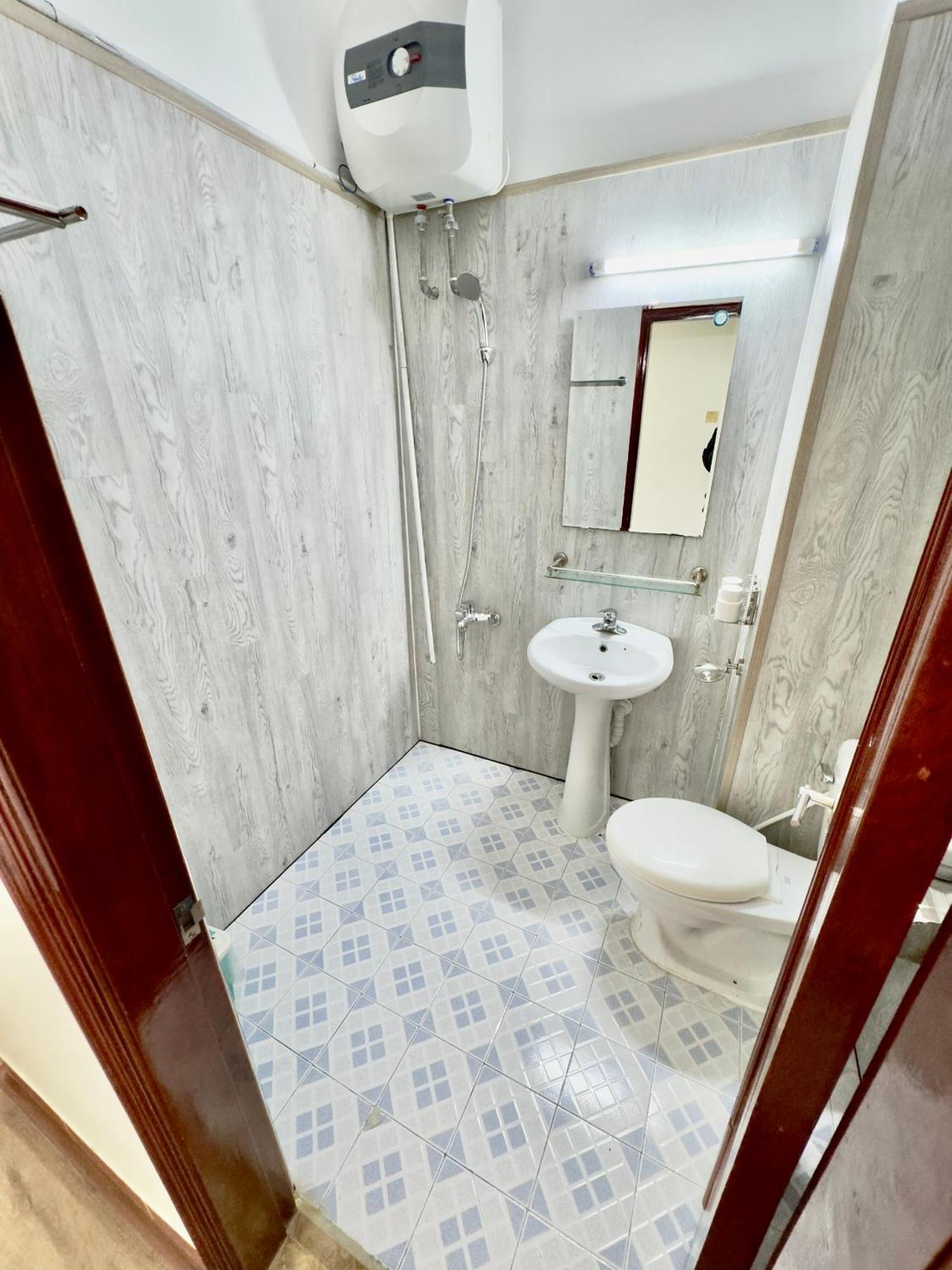 Cat Ba Plaza Hotel Dong Khe Sau Eksteriør billede