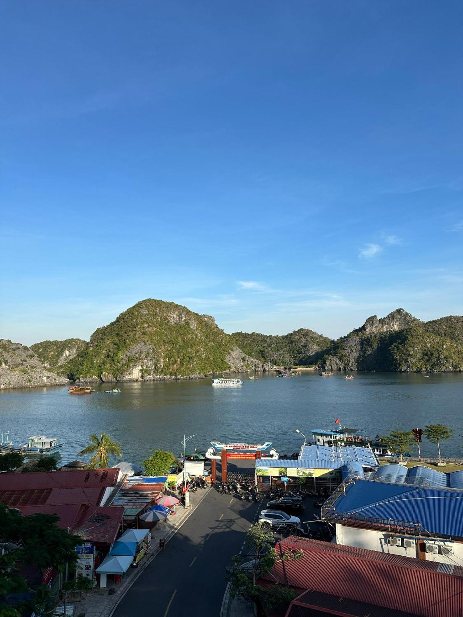 Cat Ba Plaza Hotel Dong Khe Sau Eksteriør billede